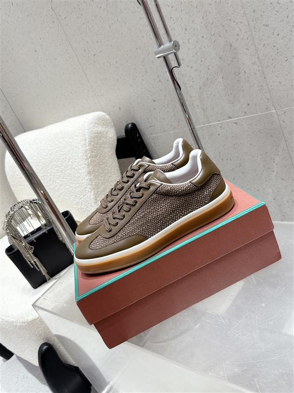 20251128153658252 310